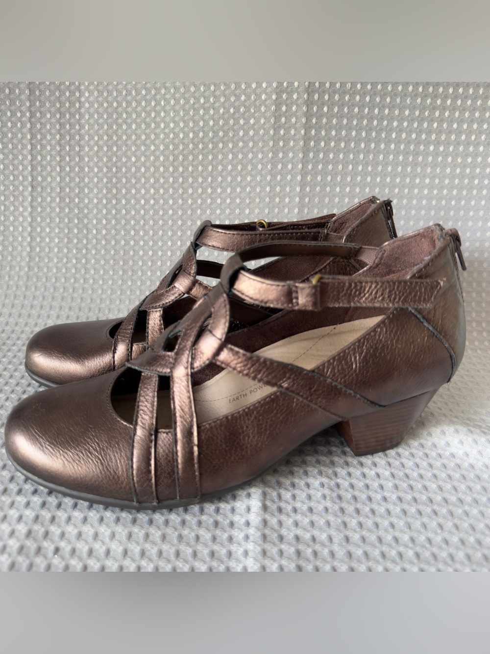 Earth Virtue Women’s Shoes Size 11B Bronze Metallic Leather Mary Jane Heel Pumps